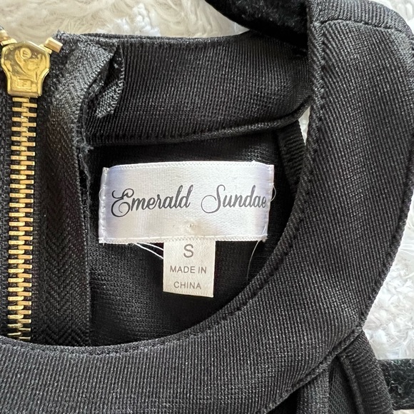 Black LBD/Cocktail/Holiday Dress - Picture 3 of 6